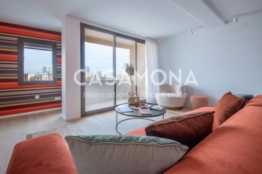 Designer appartement met 2 slaapkamers, balkon en spectaculair uitzicht in Barceloneta