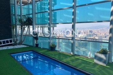 Exclusive Duplex Penthouse on the 25th Floor with a Private Pool in Diagonal Mar